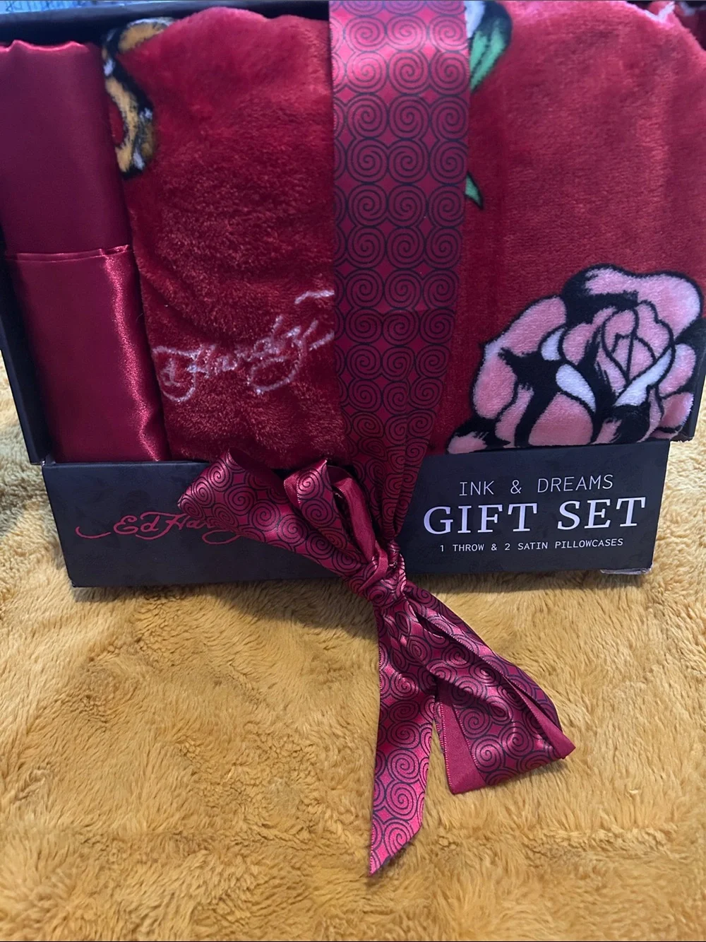 Ed Hardy Red & Pink Floral Throw Gift Set with Satin Pillowcases